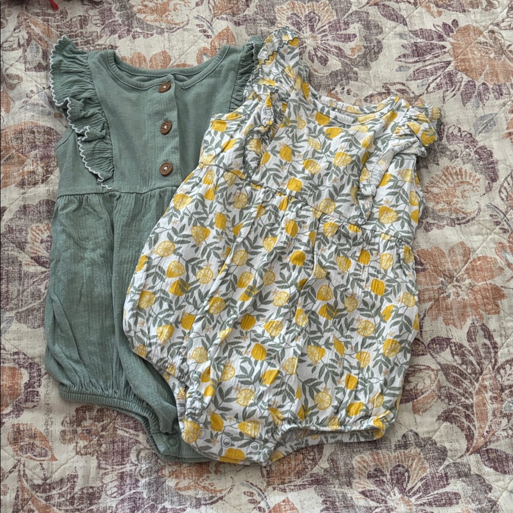 Wonder Nation Green Baby Romper